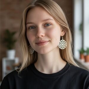 Erica Lyons silver dangly circle earrings